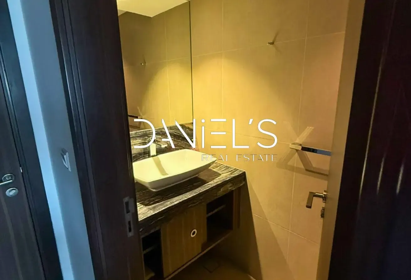 Spacious 1 Bedroom + Study | Fully Furnished