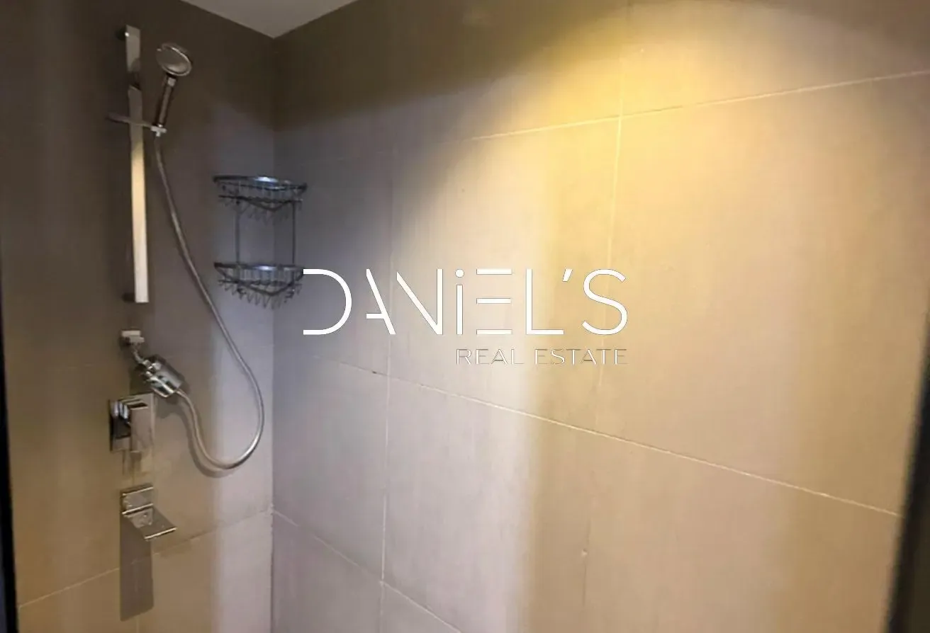Spacious 1 Bedroom + Study | Fully Furnished