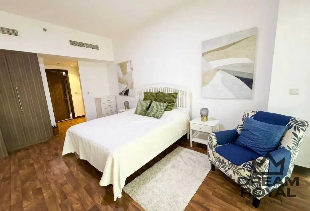 Golf view | Largest layout | High floor