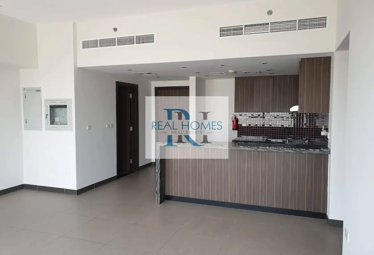 BEAUTIFUL HIGH FLOOR | EXTRA STORAGE | AMAZING VIEW