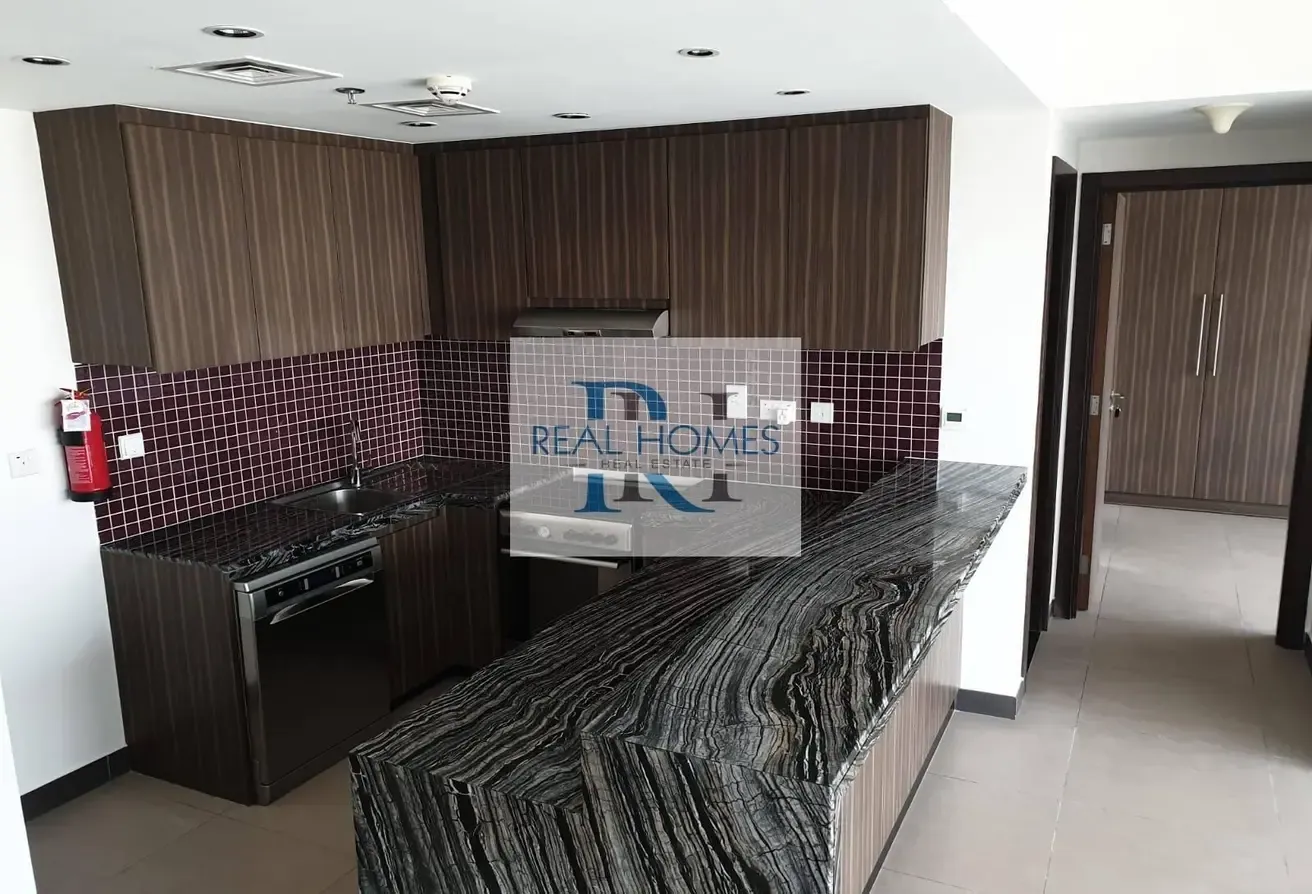 BEAUTIFUL HIGH FLOOR | EXTRA STORAGE | AMAZING VIEW