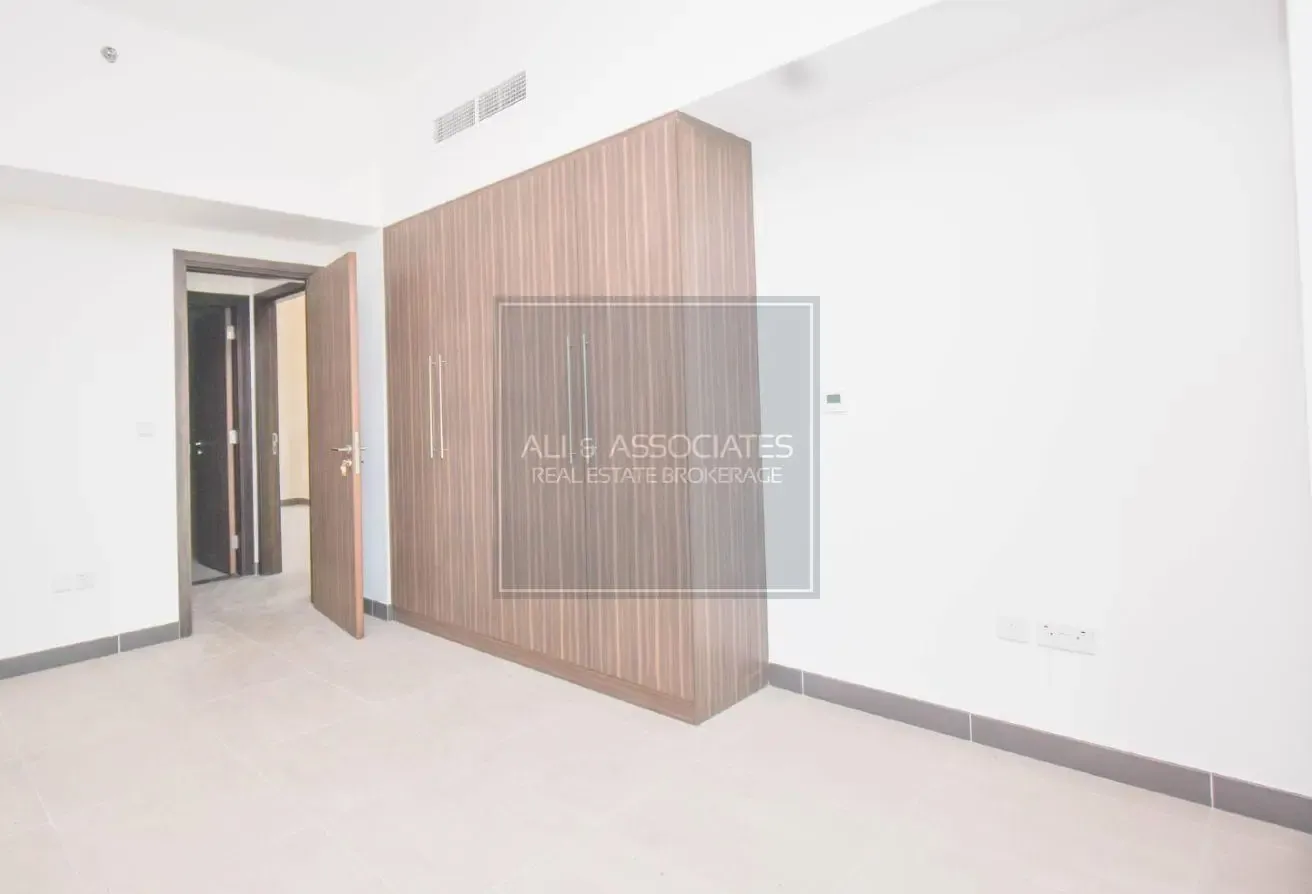 1 Bed in Onyx- High Floor- Floor to Ceiling Window