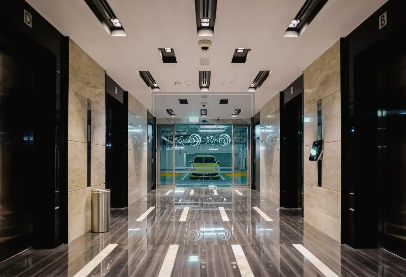 1 Bed in Onyx- High Floor- Floor to Ceiling Window