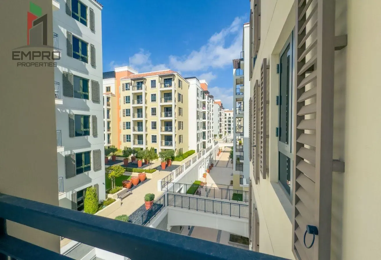 FULLY FURNISHED || BRAND NEW || COMUNITYVIEW