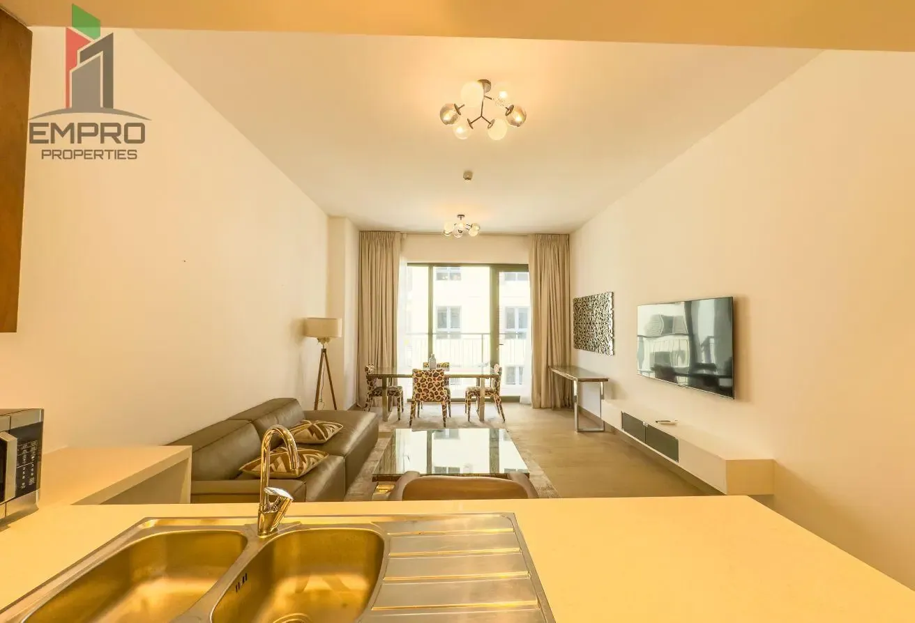 FULLY FURNISHED || BRAND NEW || COMUNITYVIEW