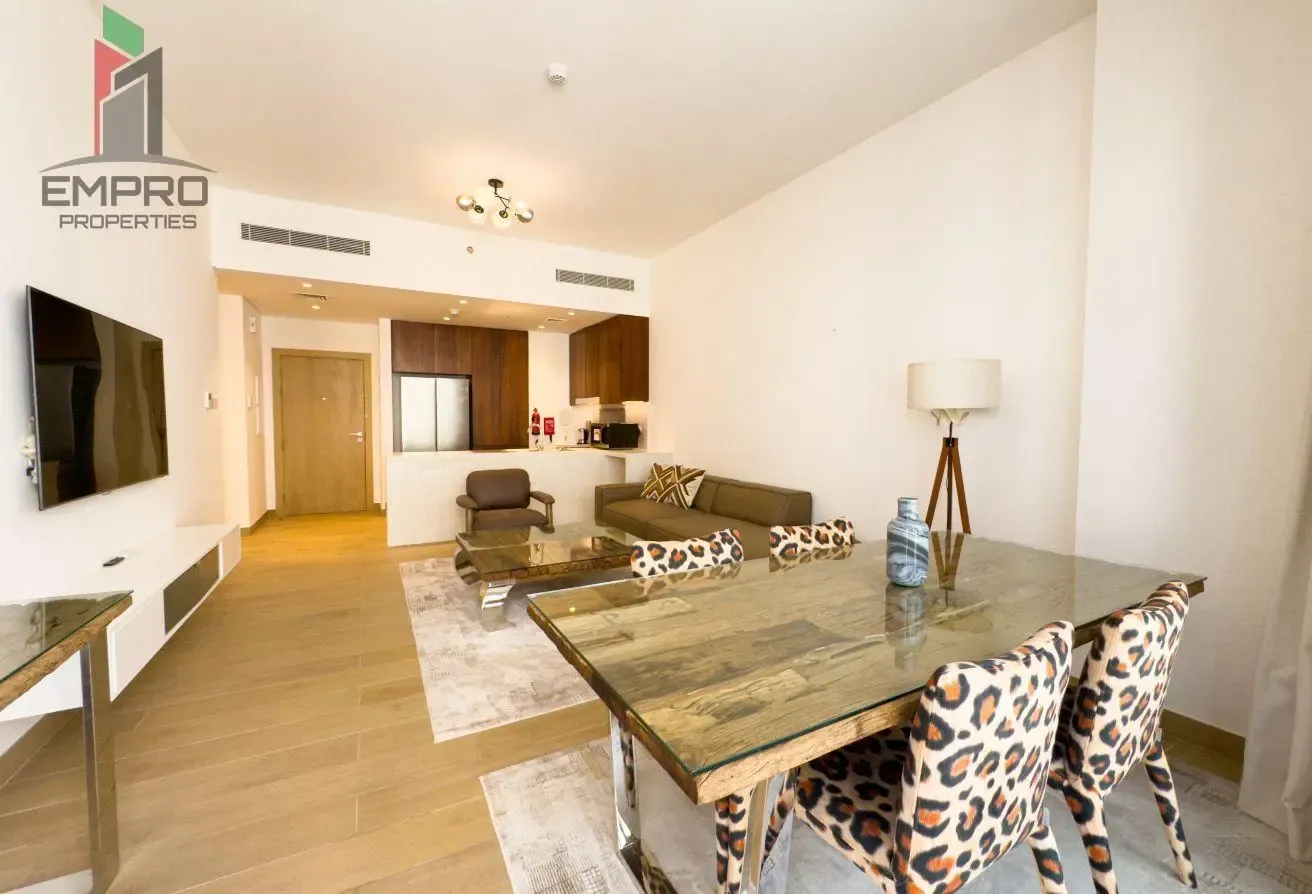 FULLY FURNISHED || BRAND NEW || COMUNITYVIEW