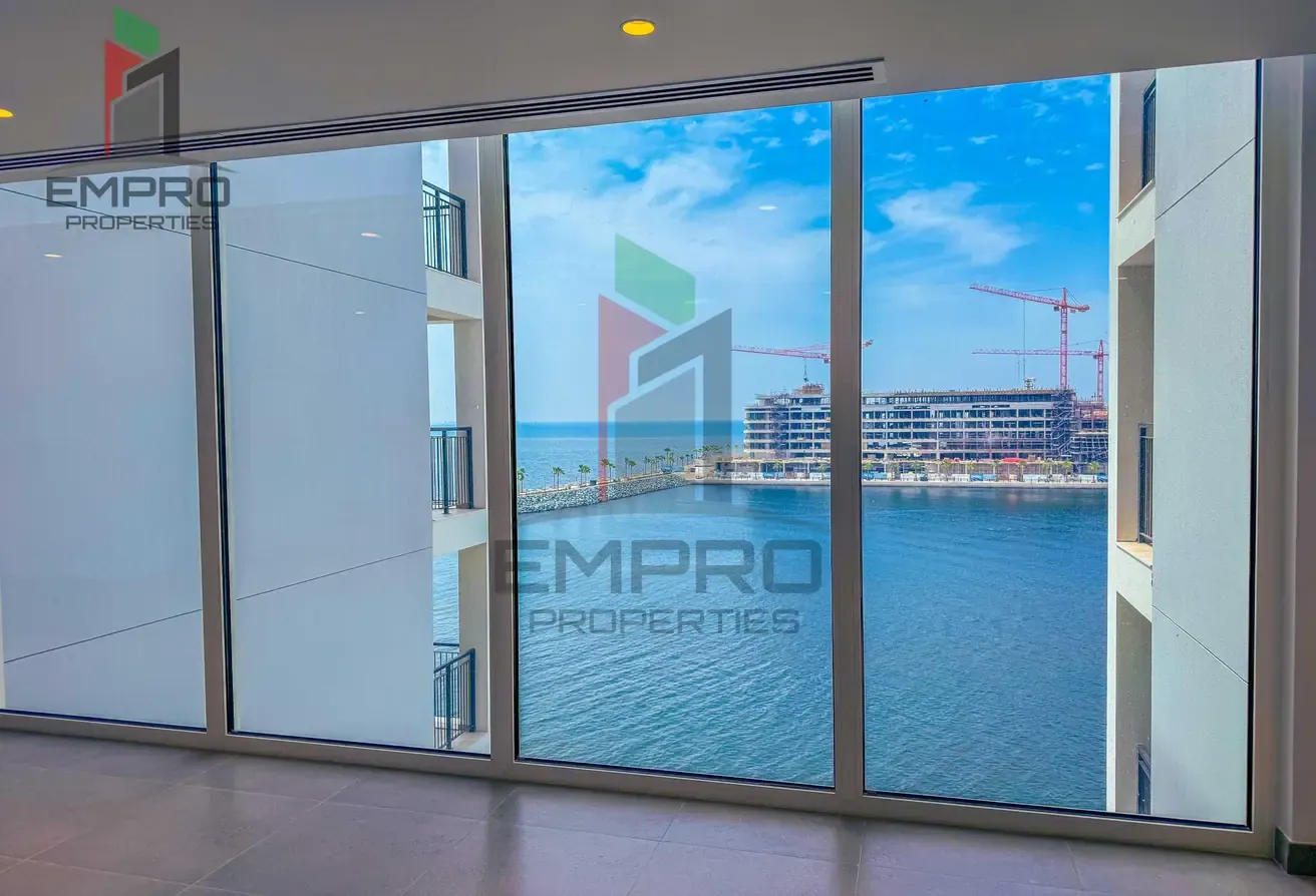 Fully Furnished Large Balcony | Burj Khalifa View