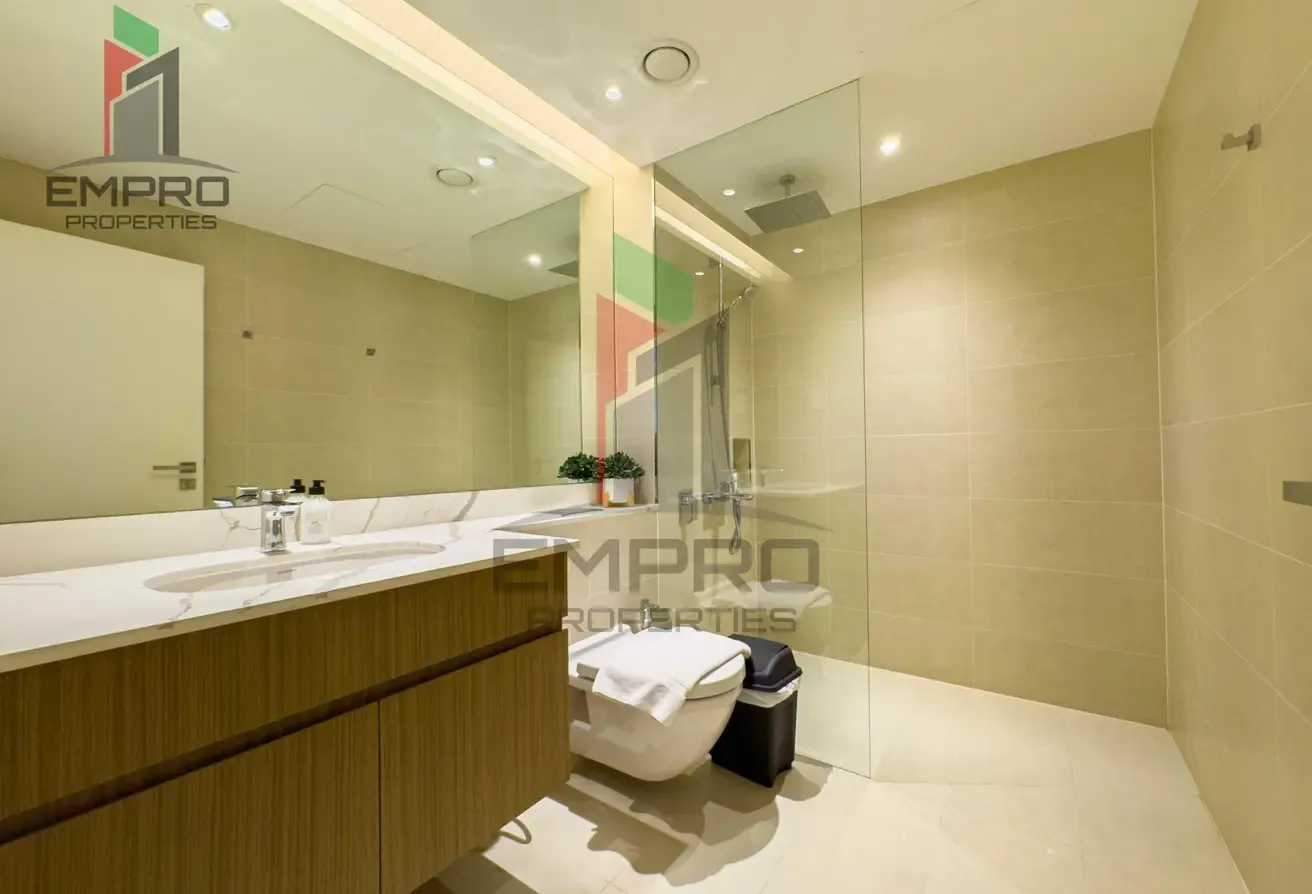 Fully Furnished Large Balcony | Burj Khalifa View
