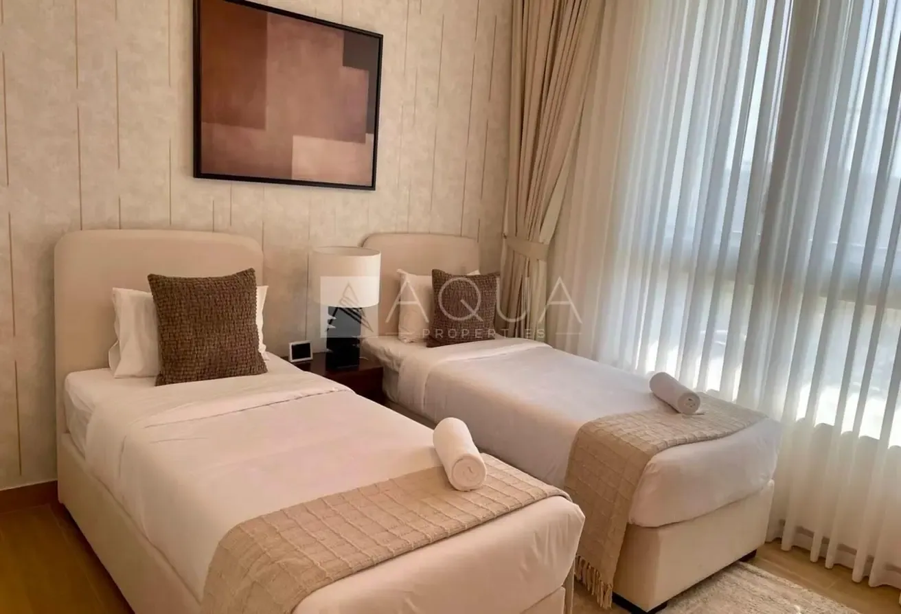 Fully Furnished | Marina & Sea Views | Abundant Natural Light