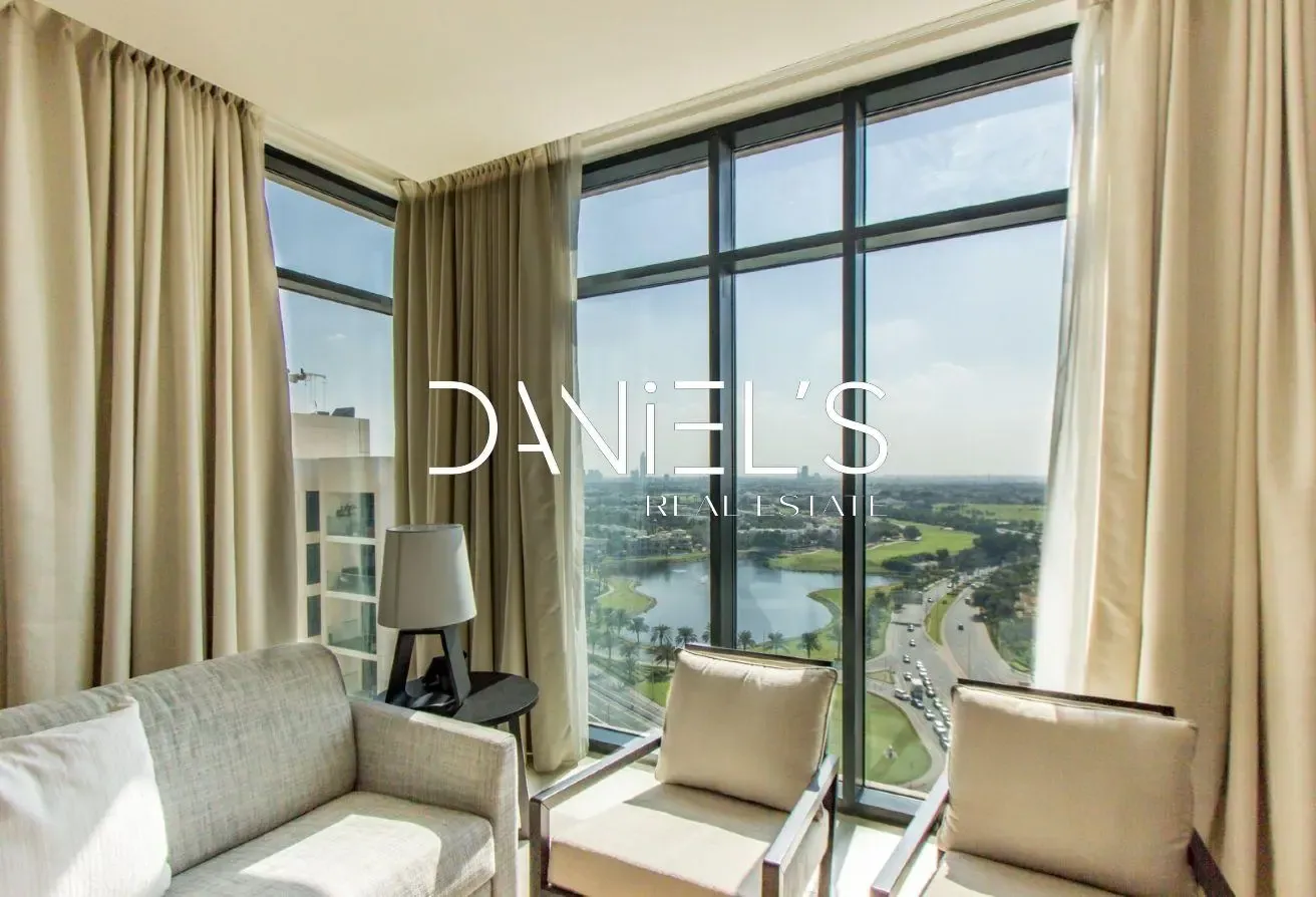 High Floor | All Bills Included | Vida