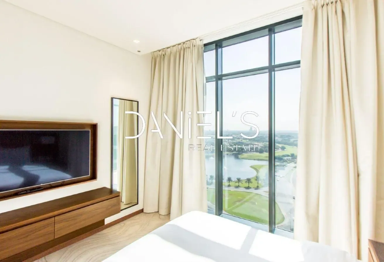 Fully Furnished | Vida Hotel | Mid floor