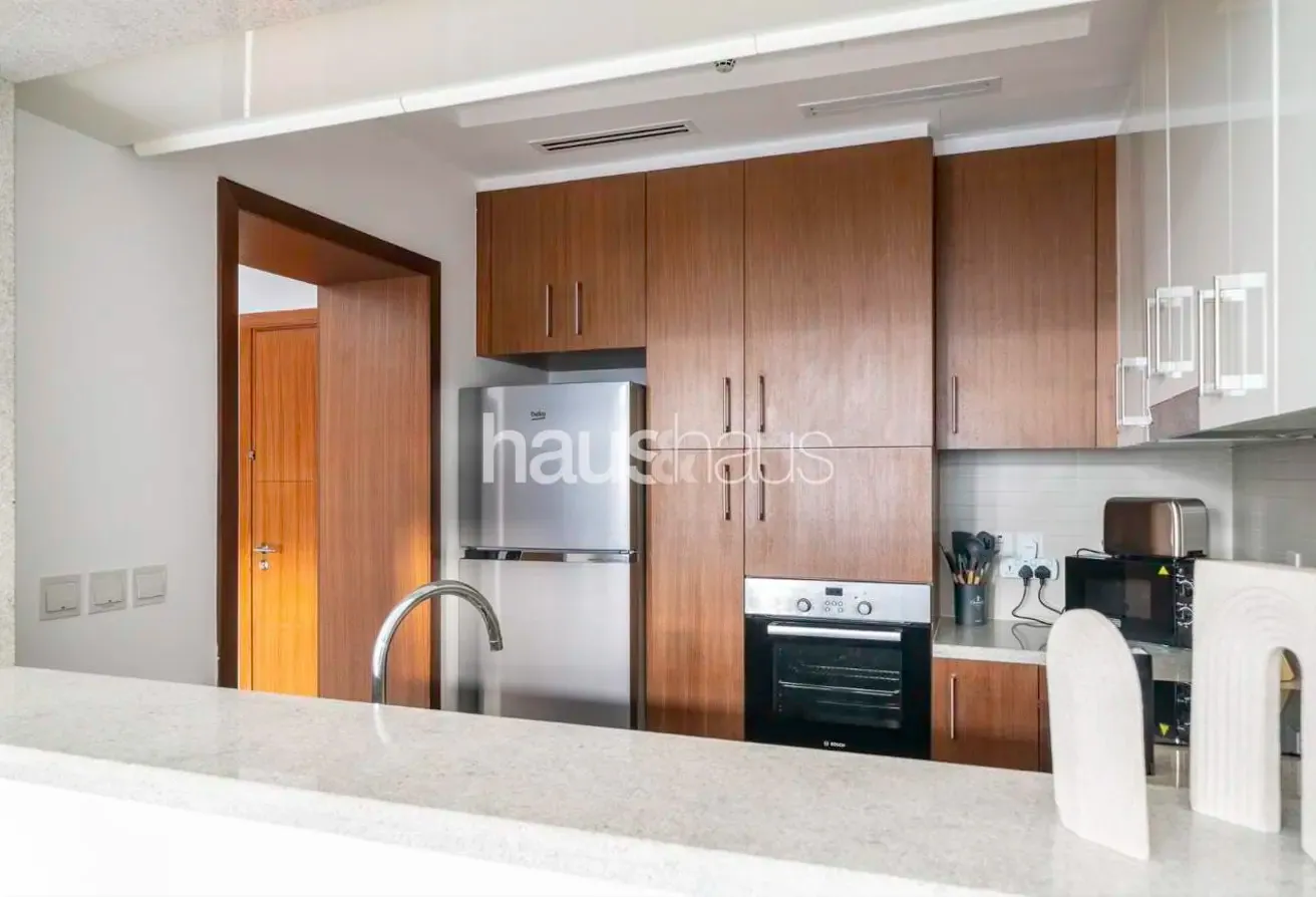 Vida Residence | Large Balcony | Vacant
