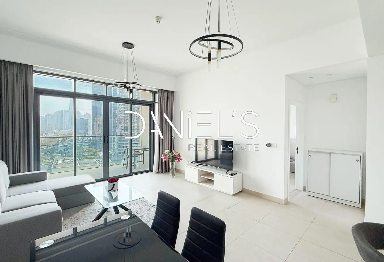 High floor | Furnished | Bright | Spacious
