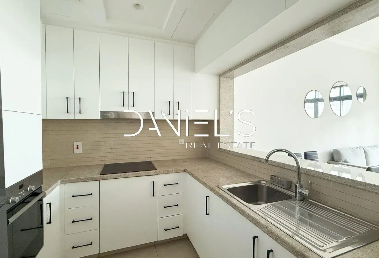 High floor | Furnished | Bright | Spacious