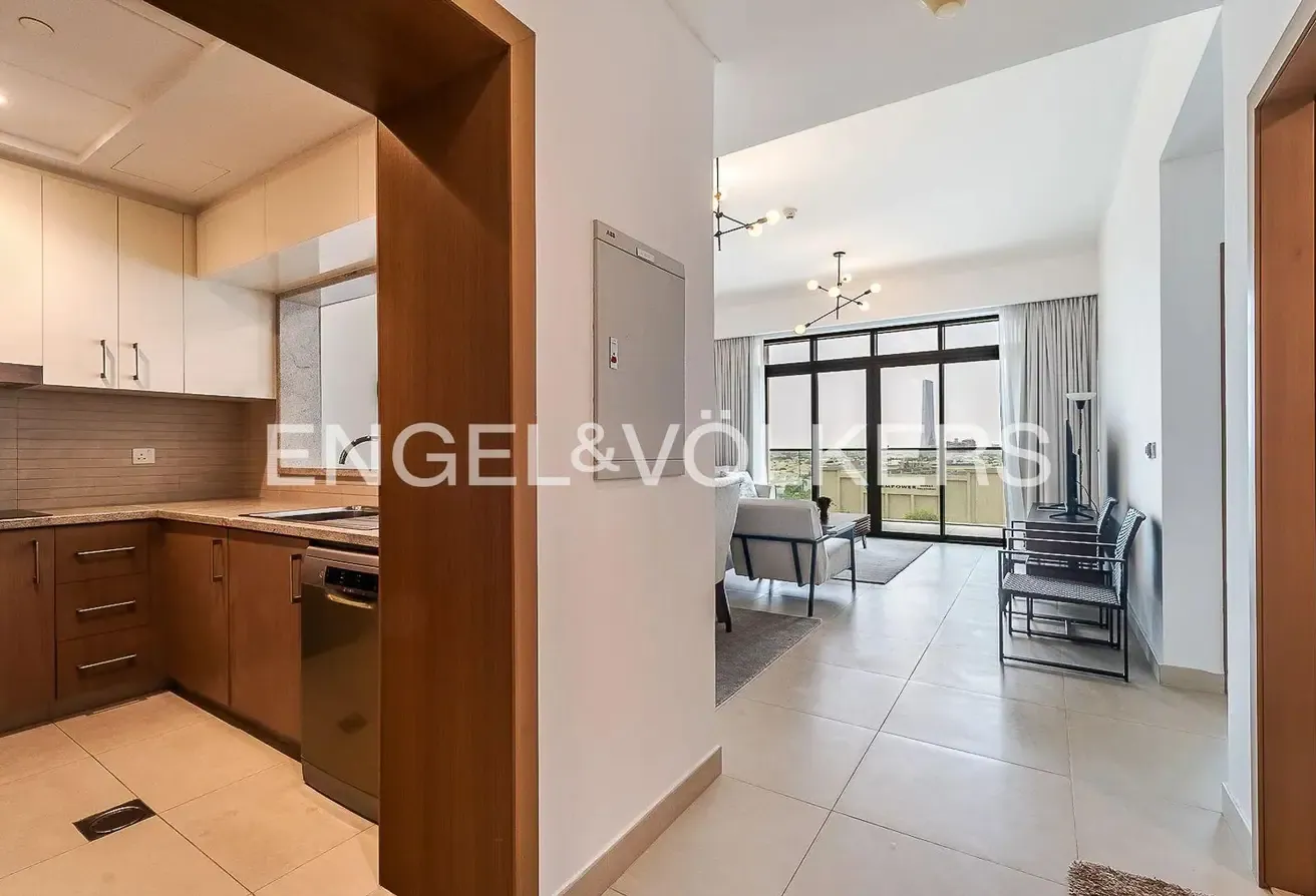 Fully Furnished | Spacious | Very Bright