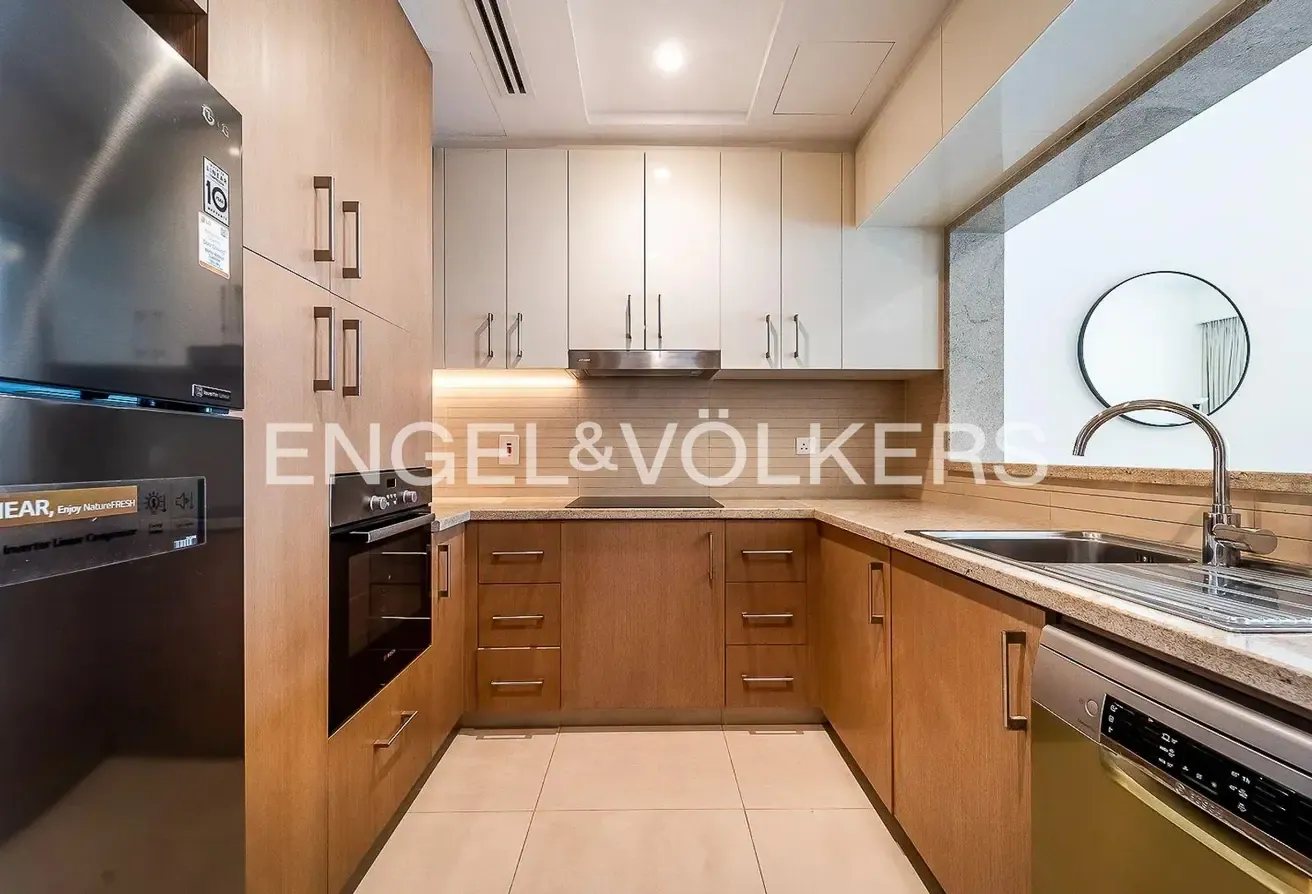 Fully Furnished | Spacious | Very Bright