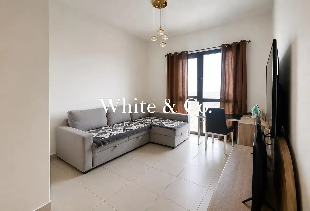 QUITE COMMUNITY|FULLY FURNISHED|AUGUST