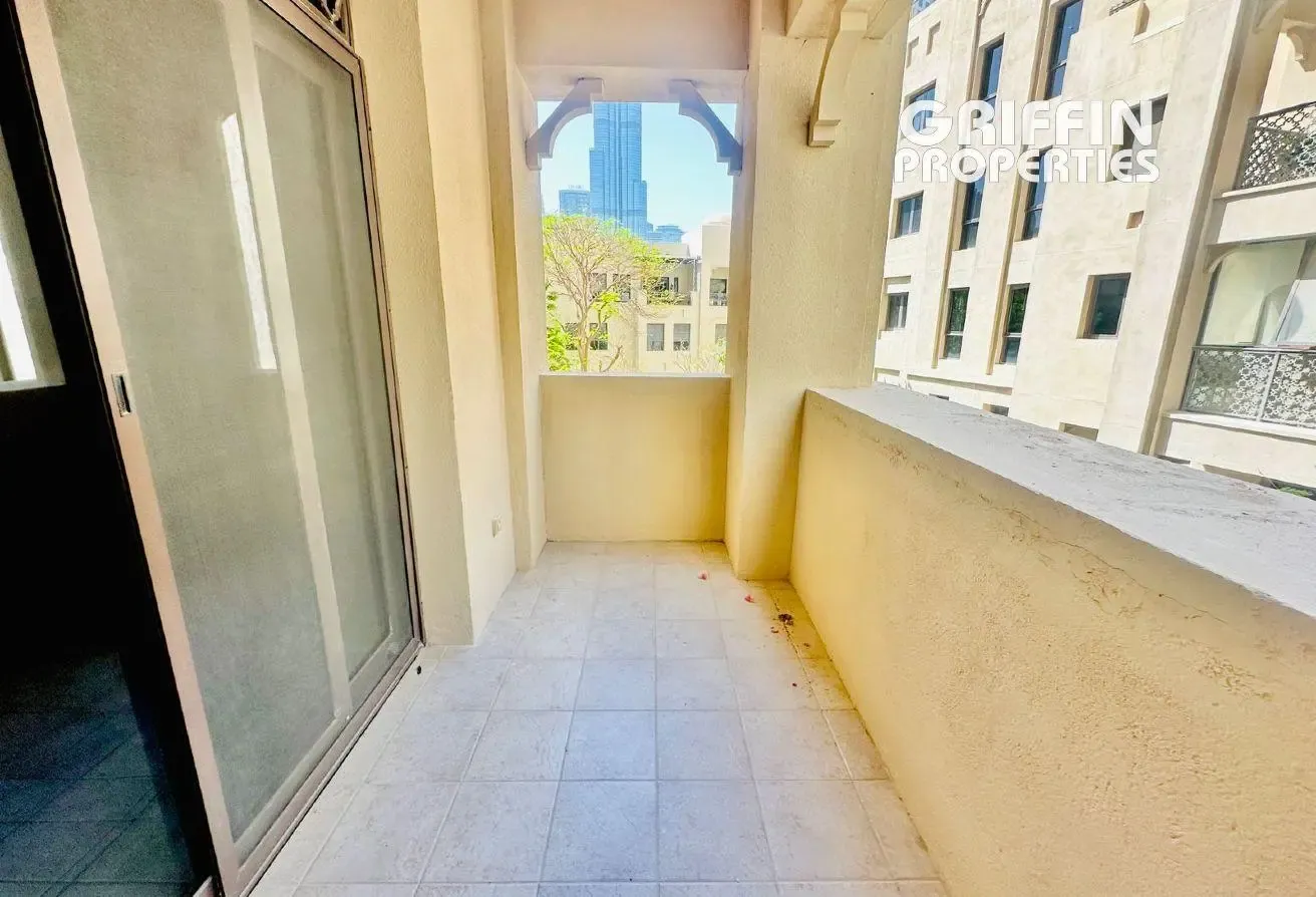 2BHK | Unfurnished | Balcony | Downtown