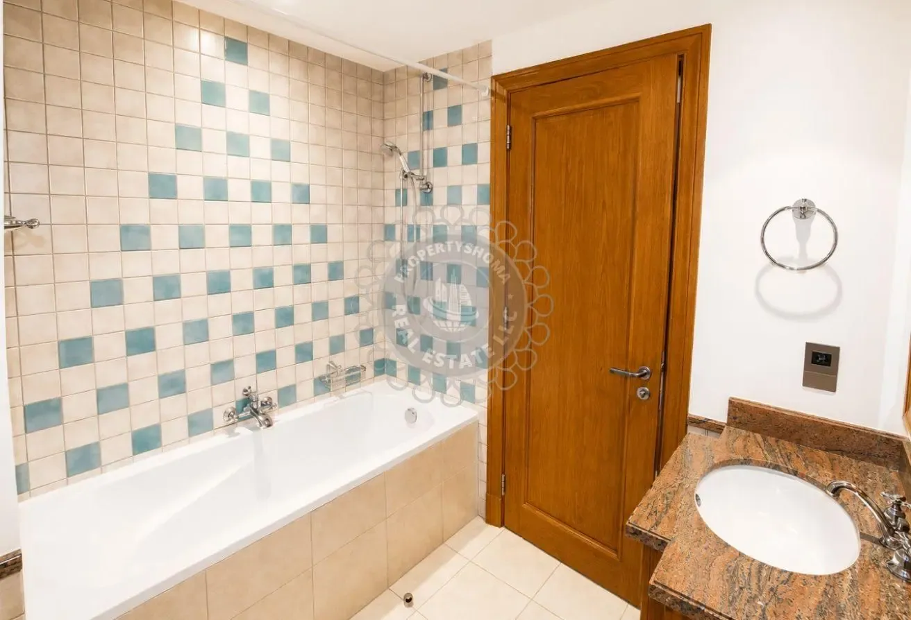 Elegant 2BR Apartment | Burj Khalifa View