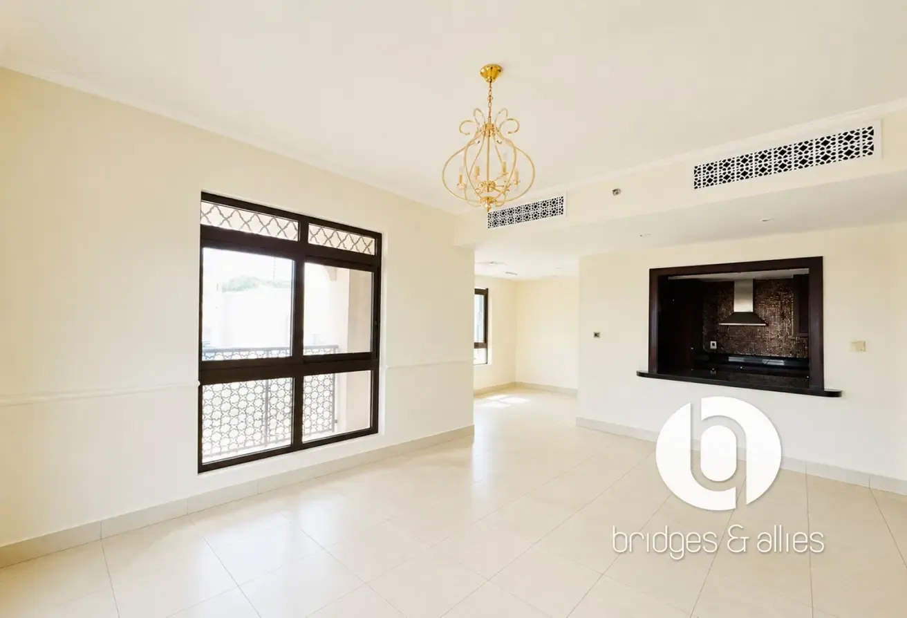 2 BEDROOMS + STUDY | MULTIPLE CHEQUES | VACANT