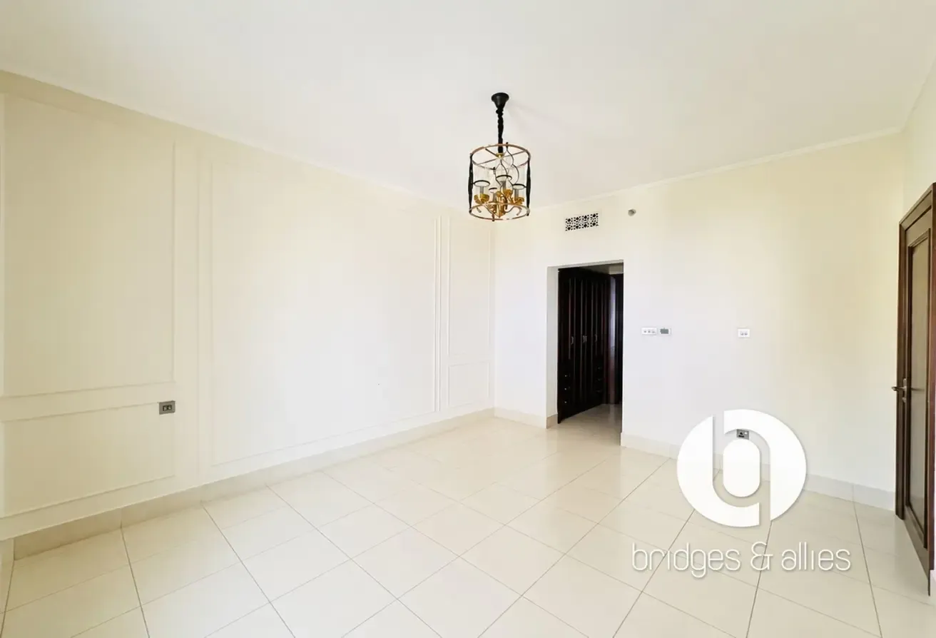 2 BEDROOMS + STUDY | MULTIPLE CHEQUES | VACANT