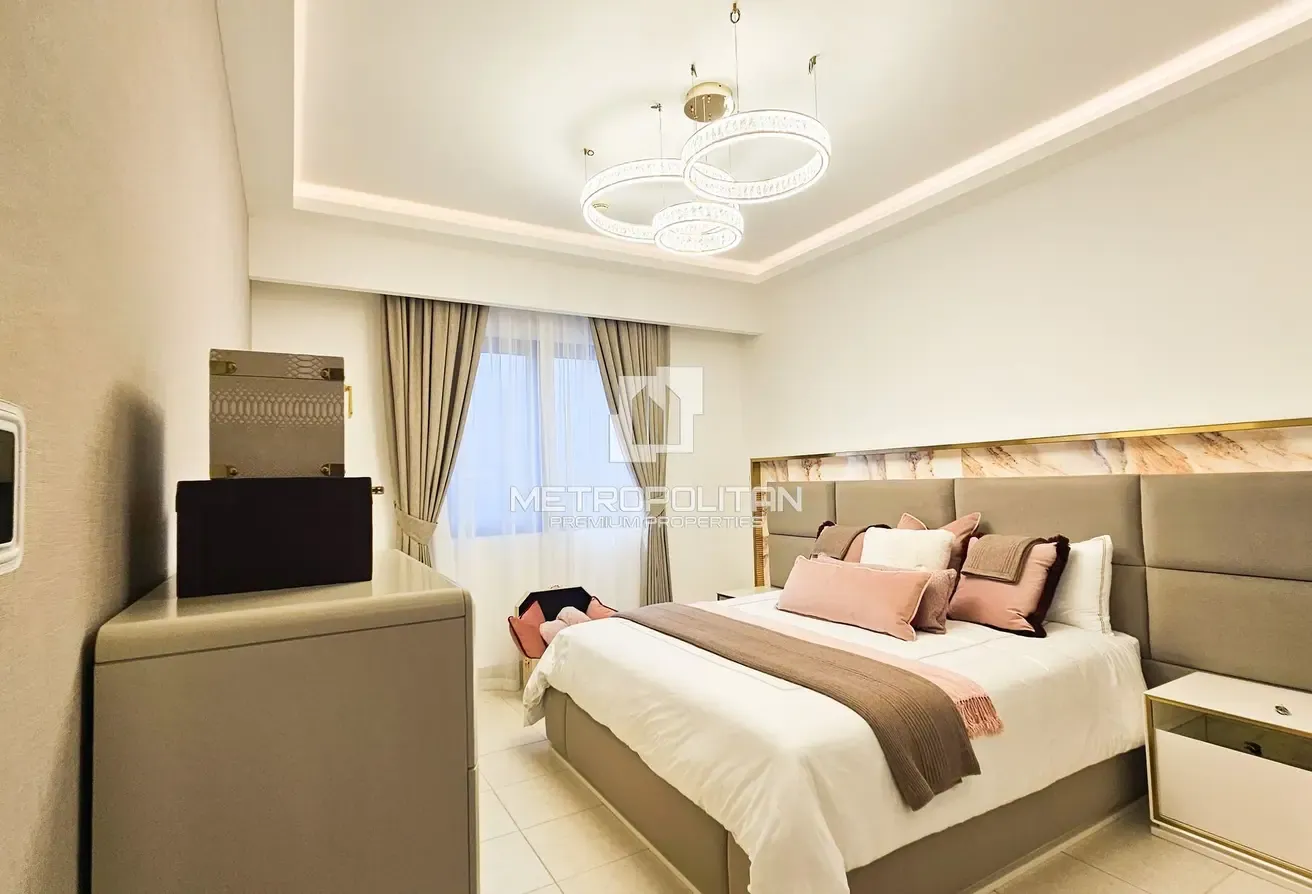 Burj Khalifa Views |  Furnished | Multiple Options