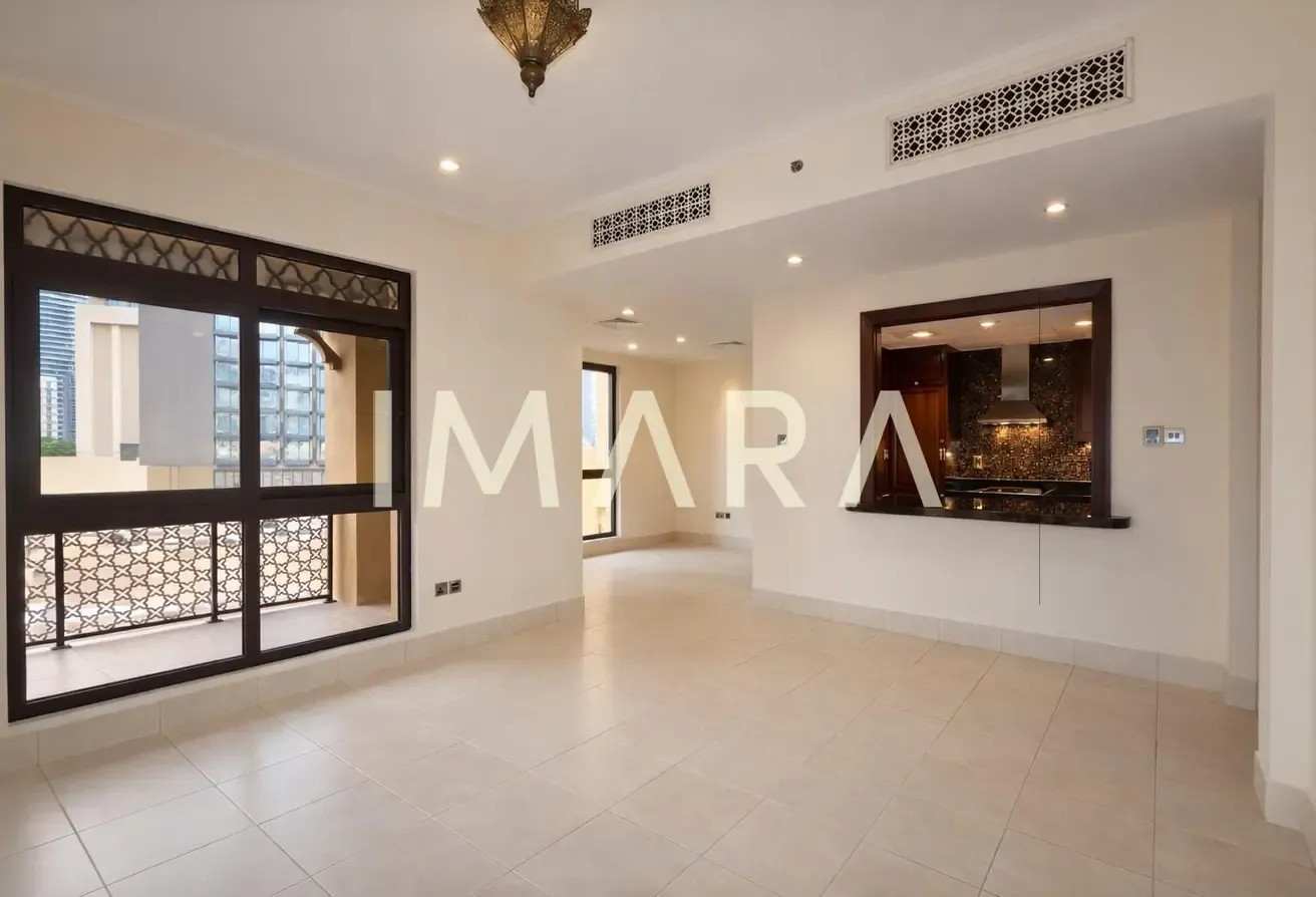 Vacant | Burj Khalifa view | Balcony | Emaar