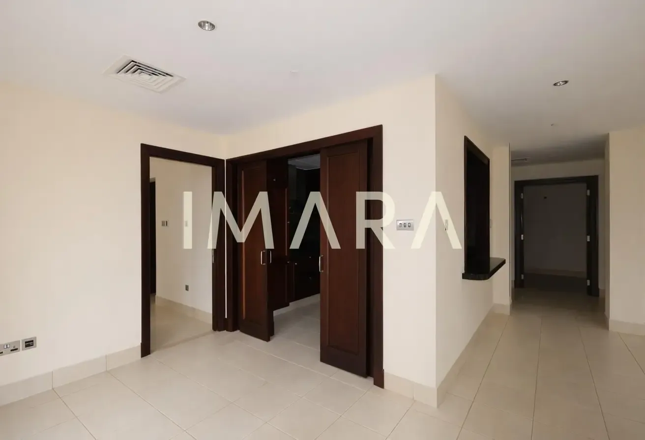 Vacant | Burj Khalifa view | Balcony | Emaar