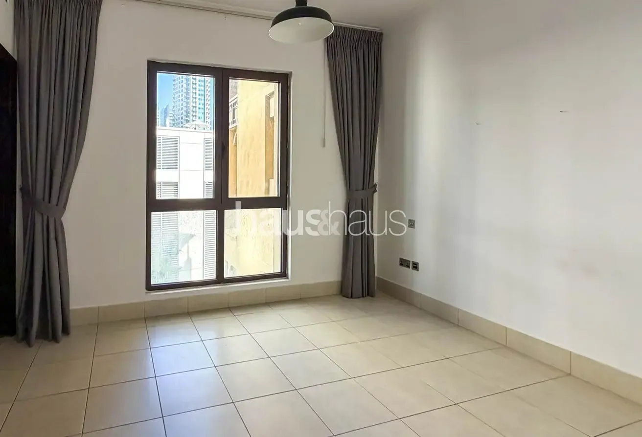 12 Cheques Option | Burj View | Unfurnished