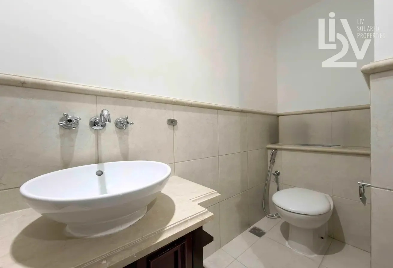 Burj Khalifa View | Big Layout | Fully Furnished