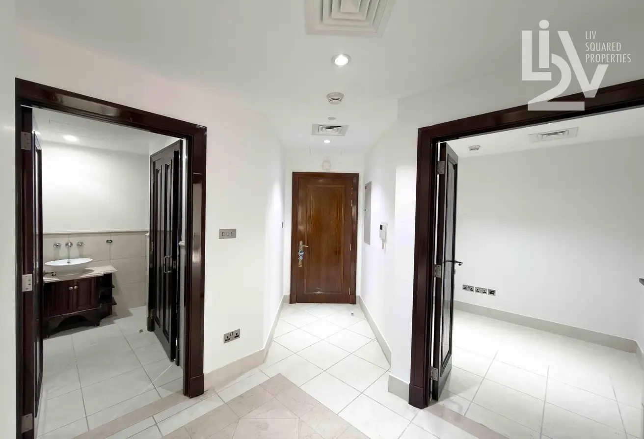 Burj Khalifa View | Big Layout | Fully Furnished