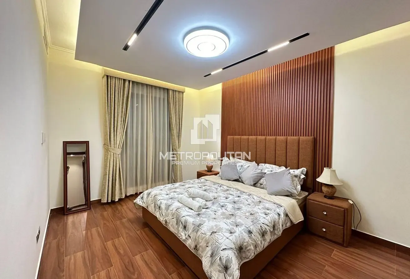 Vacant | Prime Location | 2 Bedrooms | Furnished