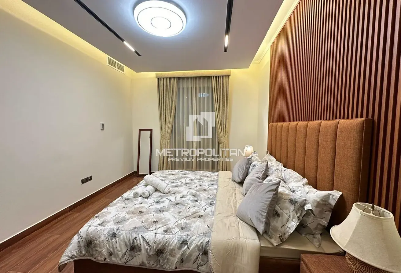 Vacant | Prime Location | 2 Bedrooms | Furnished