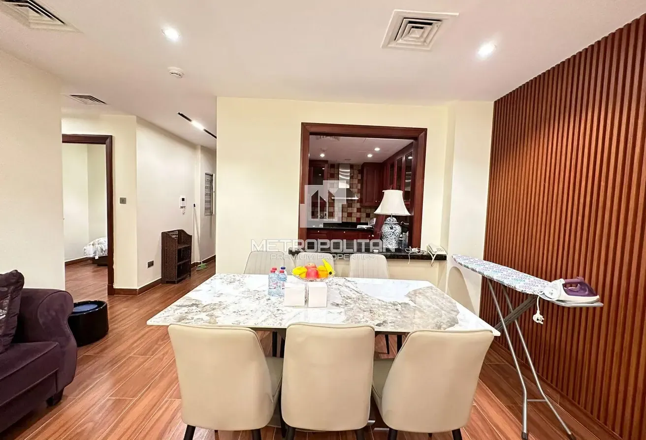 Vacant | Prime Location | 2 Bedrooms | Furnished