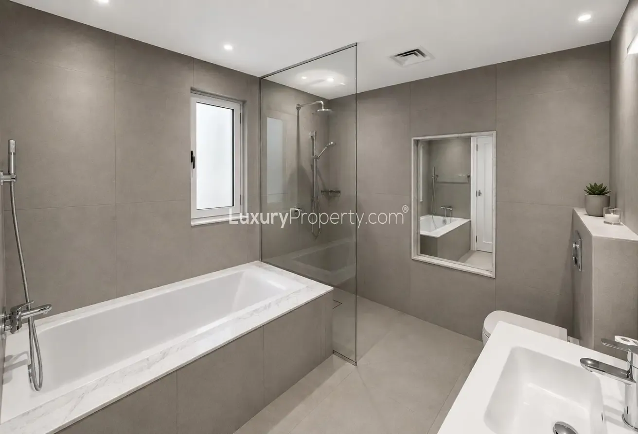 Burj View 2 Bed + Study | Furnished