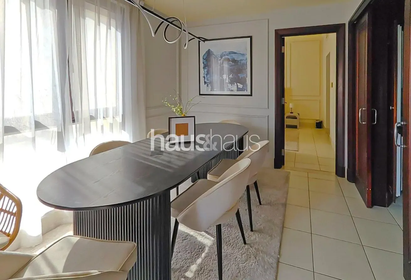 Exclusive | Dubai Mall views | Furnished