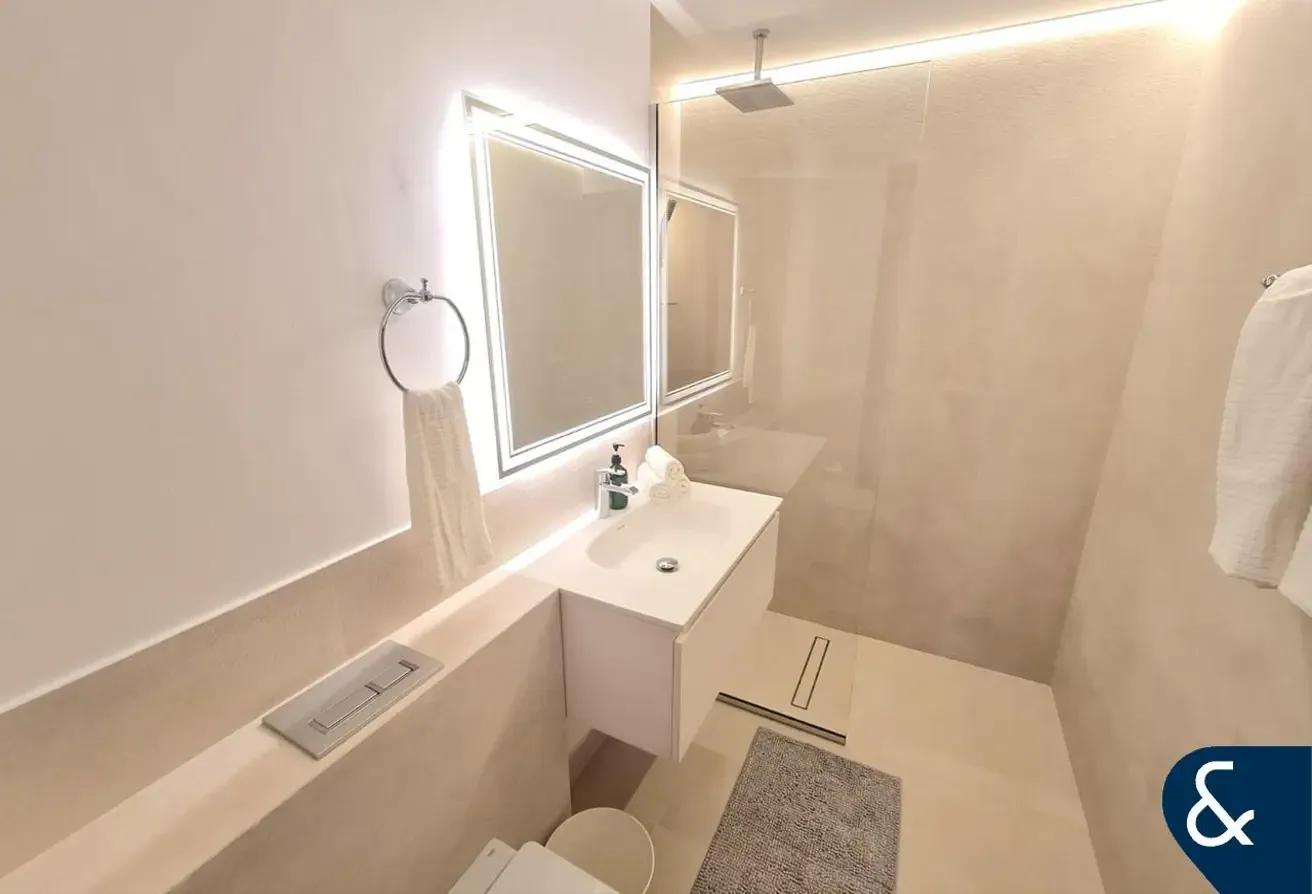 2 Bed | Furnished | Burj Khalifa View