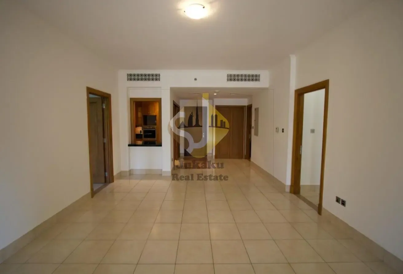 Terrace Apartment | Facing Dubai Mall | 2 Bed