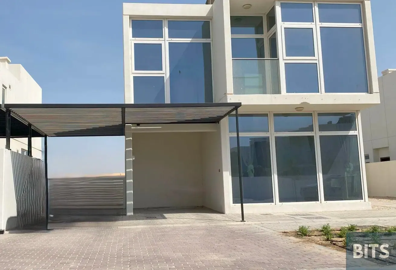 V2 | 6 BR + Maid | Ready To Move | Single Row |