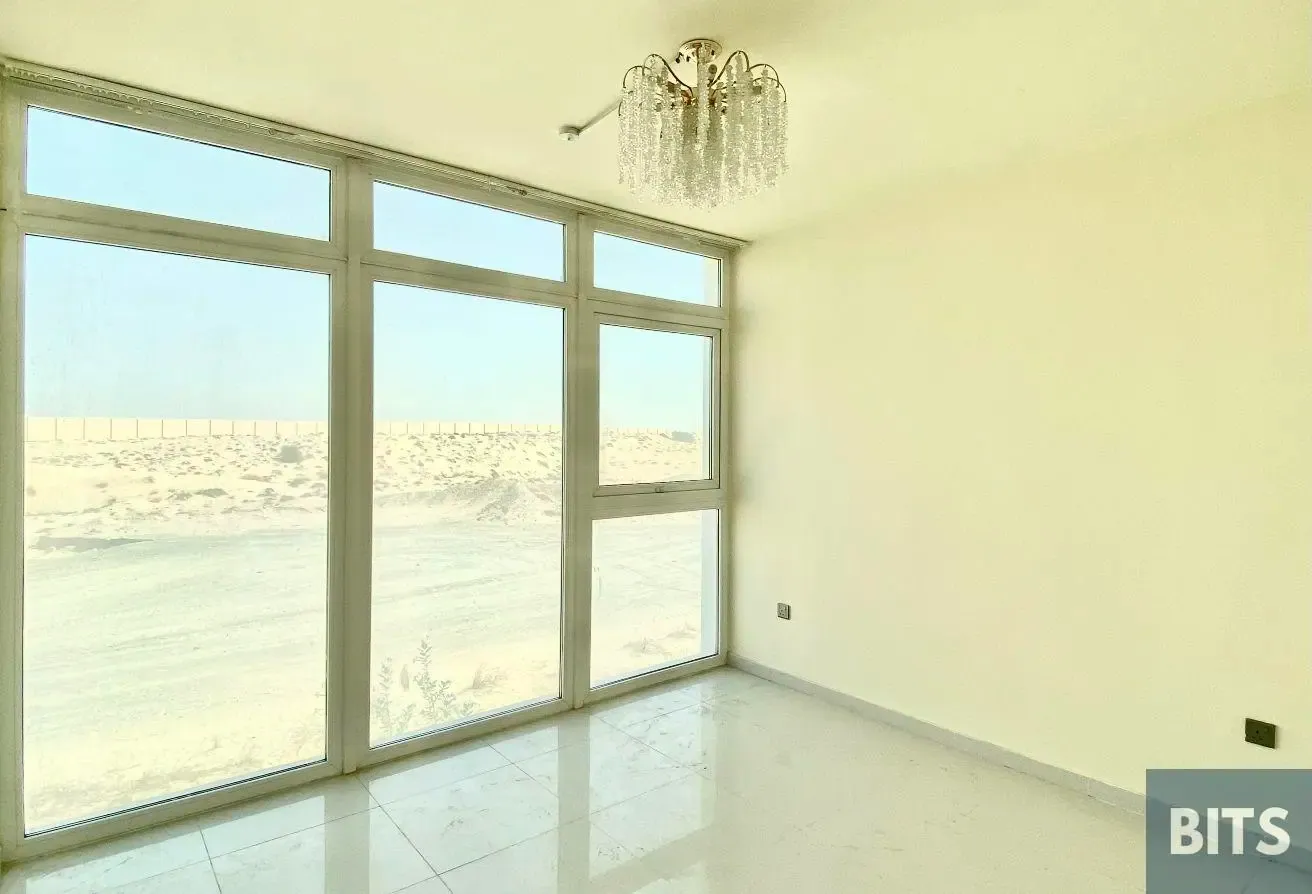 V2 | 6 BR + Maid | Ready To Move | Single Row |