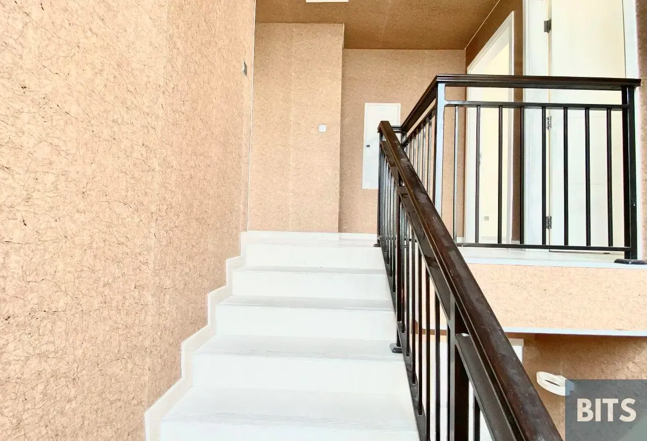 V2 | 6 BR + Maid | Ready To Move | Single Row |