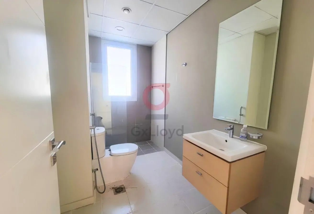 Spacious Rooms | Private Garden | Single Row
