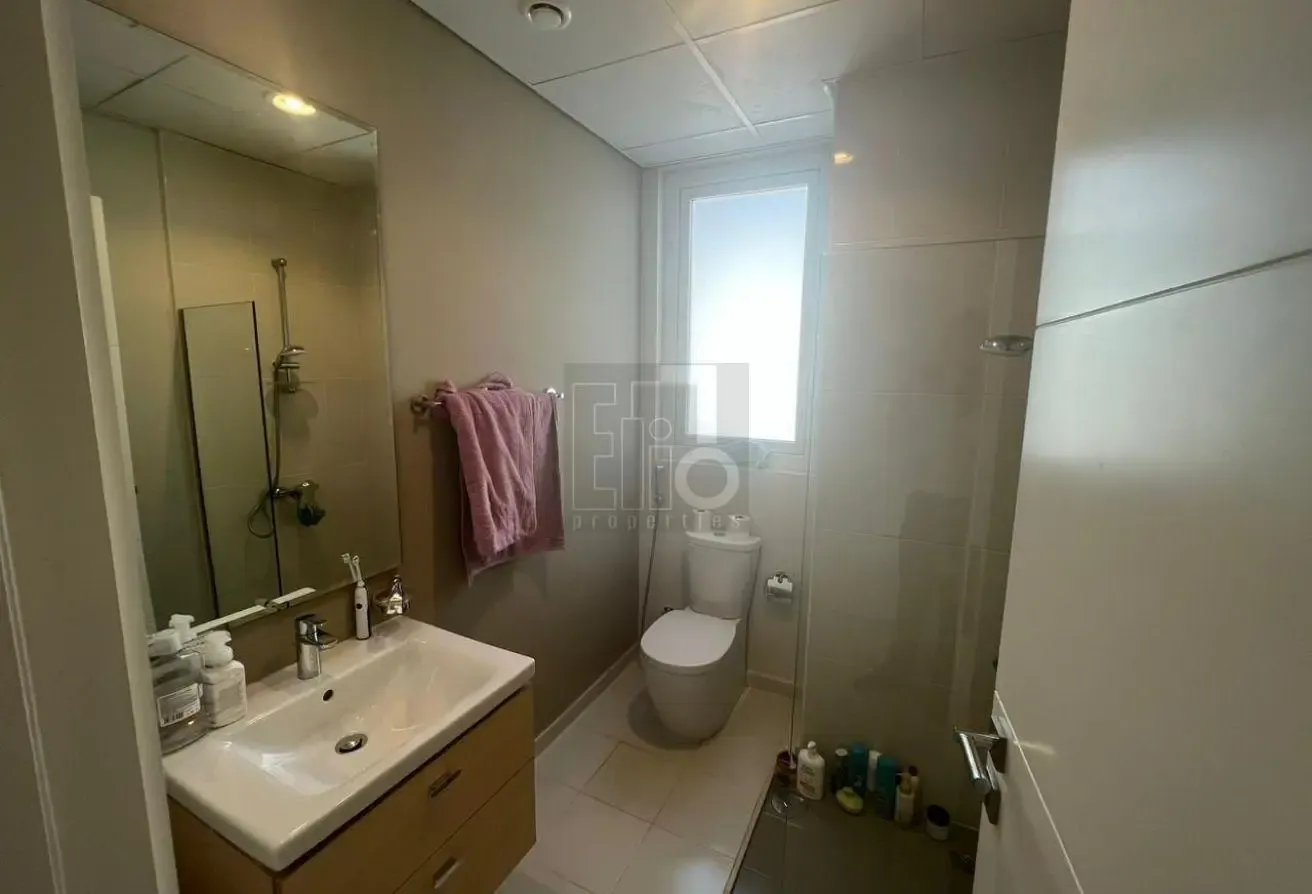 6 BR Villa with Acuna | Best price