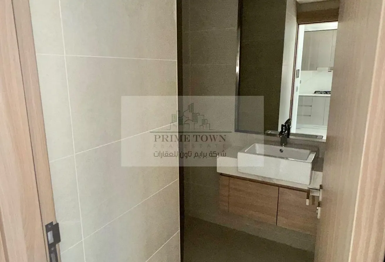 Pool View | High Floor | Prime Location