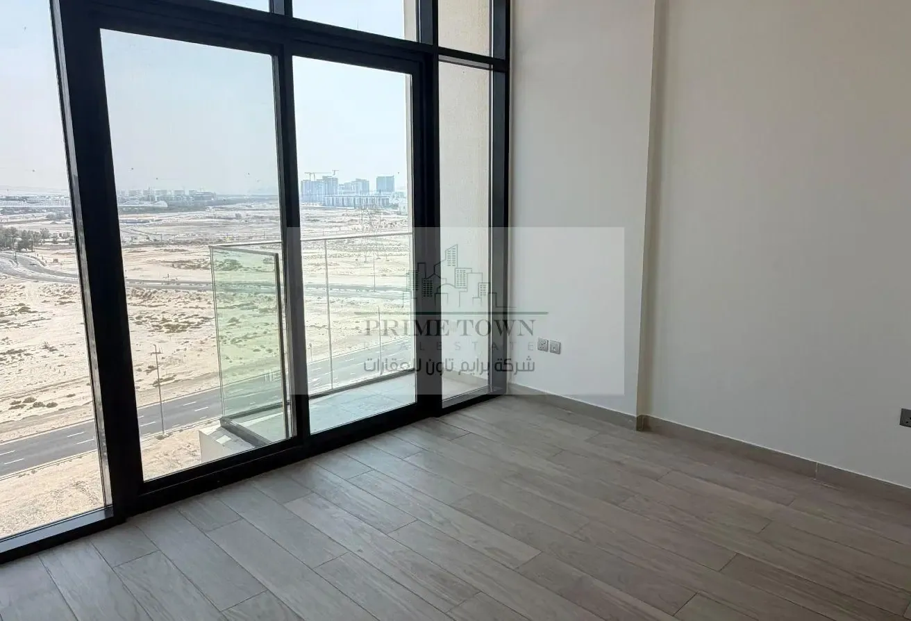Pool View | High Floor | Prime Location