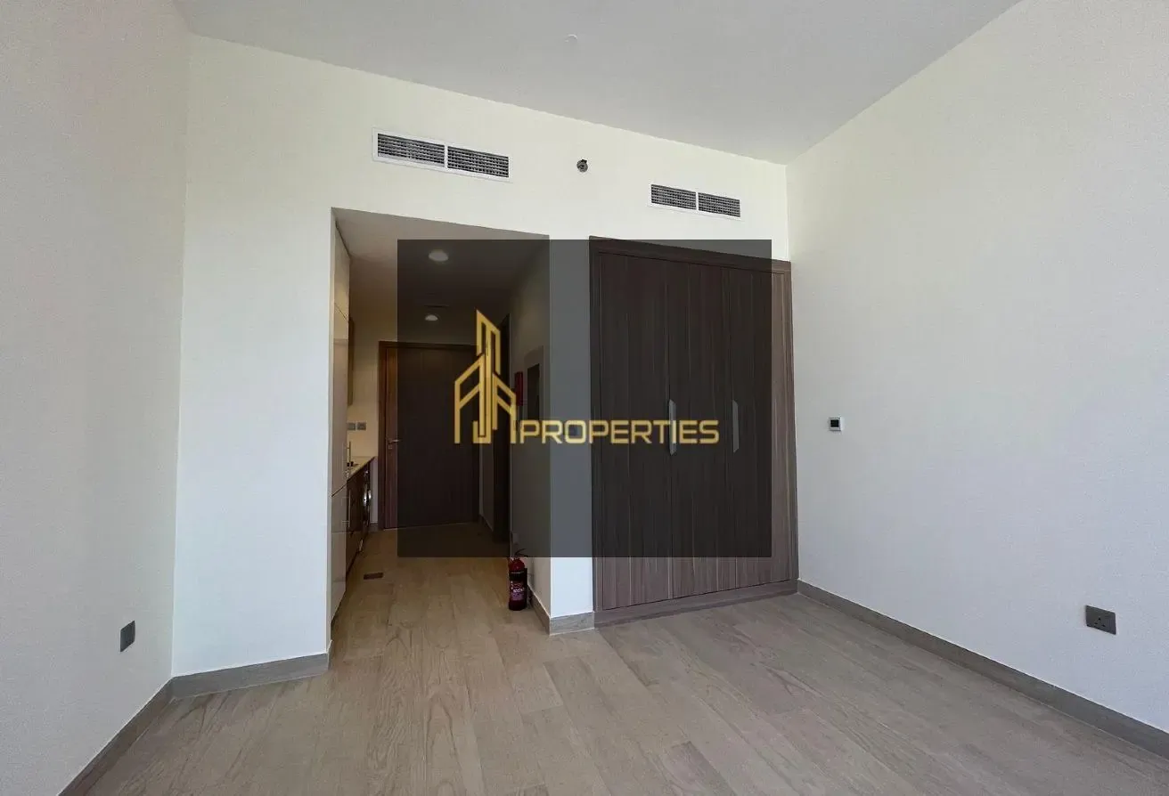 CHILLER FREE | SEMI FURNISHED | SPACIOUS LAYOUT
