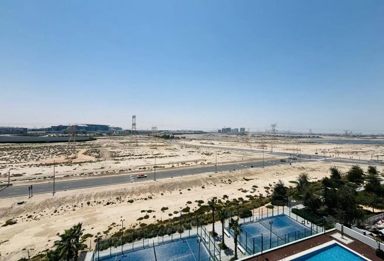 READY TO MOVE | POOL VEIW | MULTIPLE UNITS