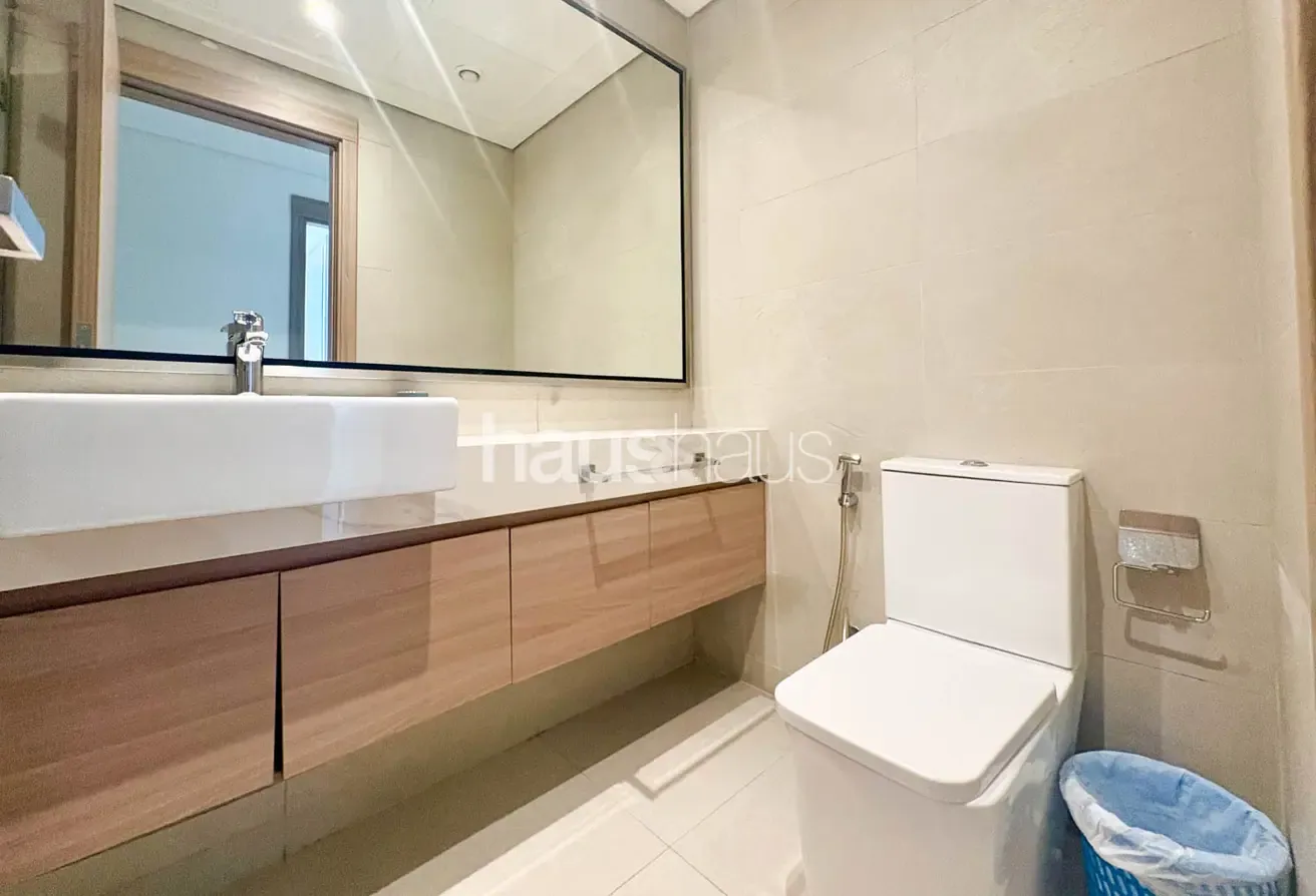 Stylish 3-Bedroom | Fully Furnished | High-Floor