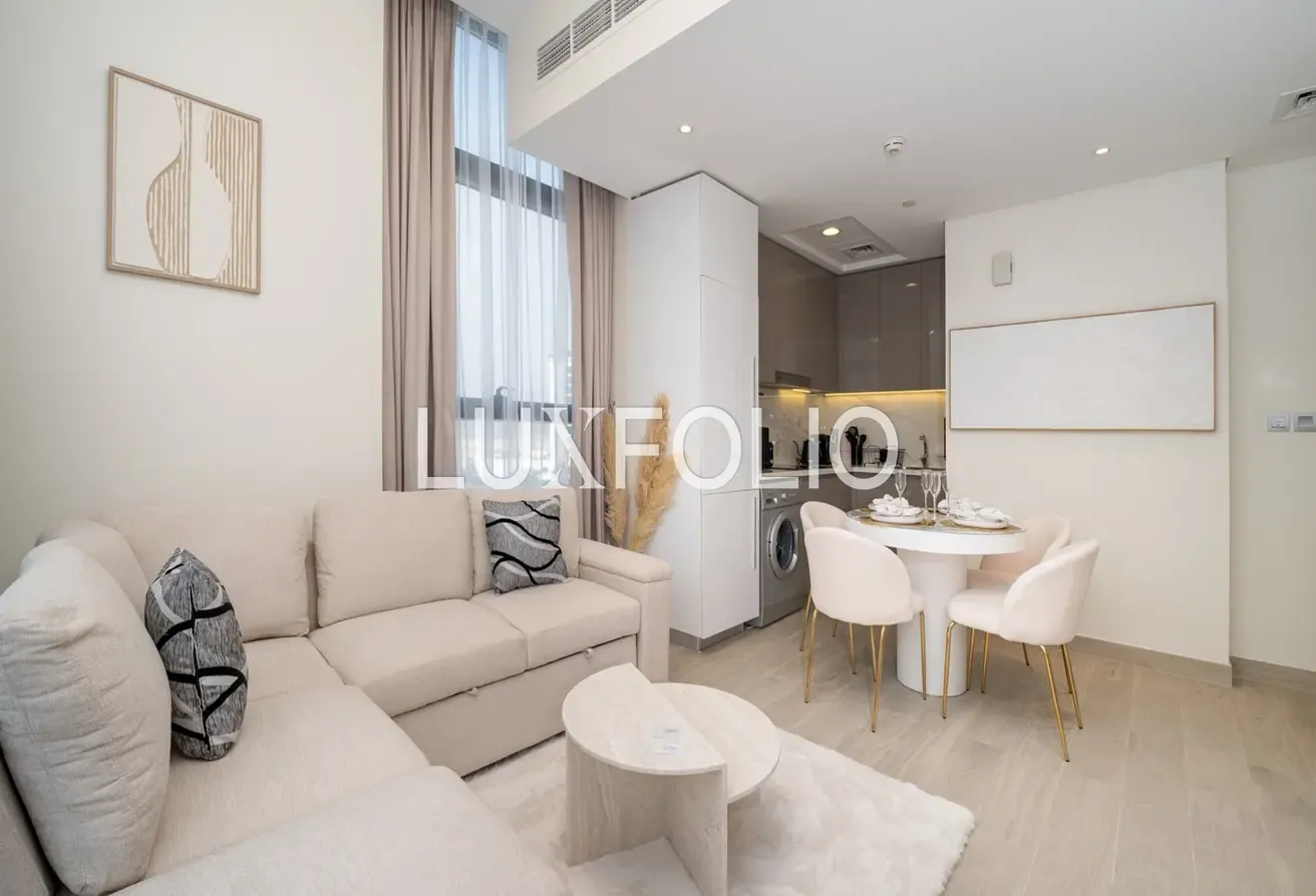 Fully Furnished | Spacious | Vacant