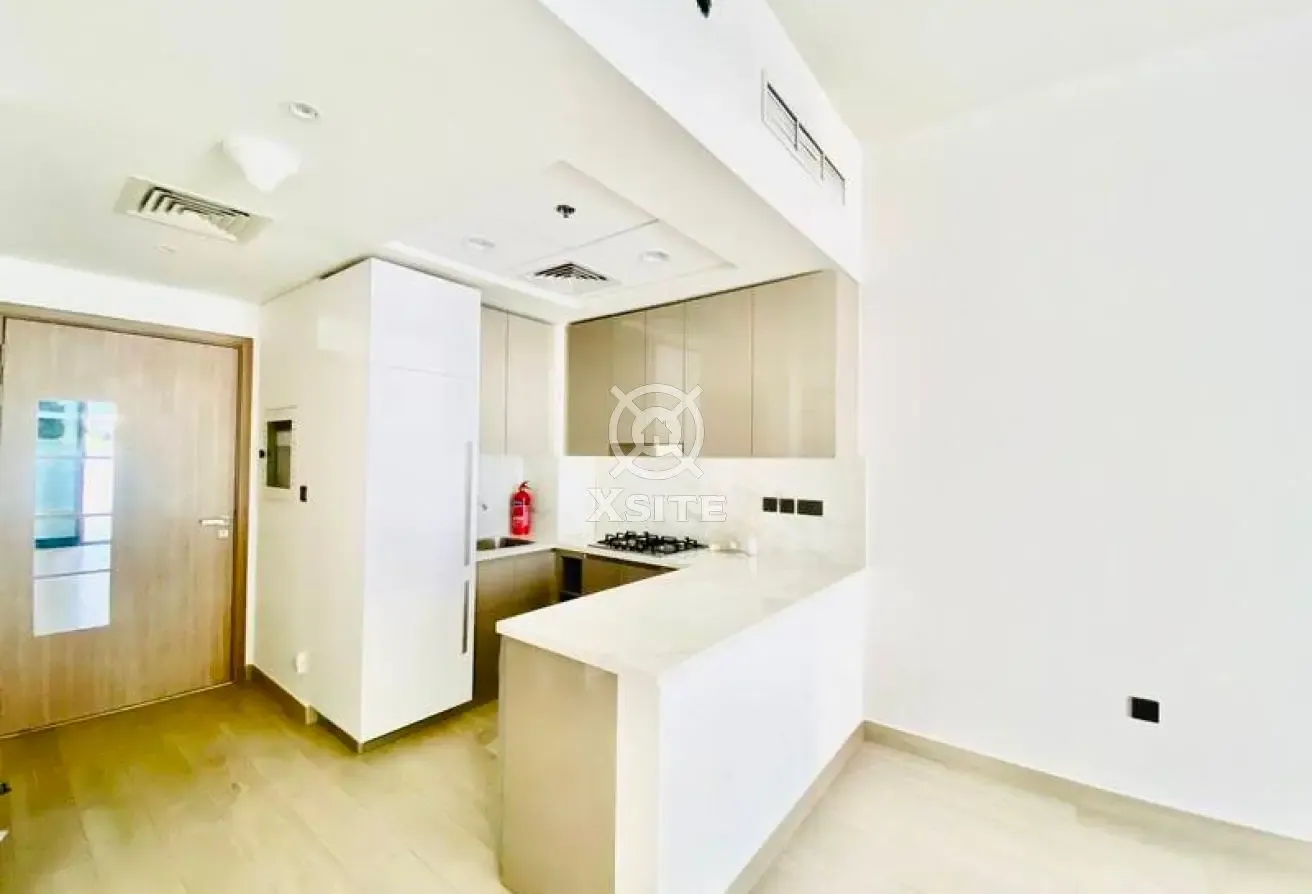 Pets Friendly | Big Terrace |Multiple Cheques